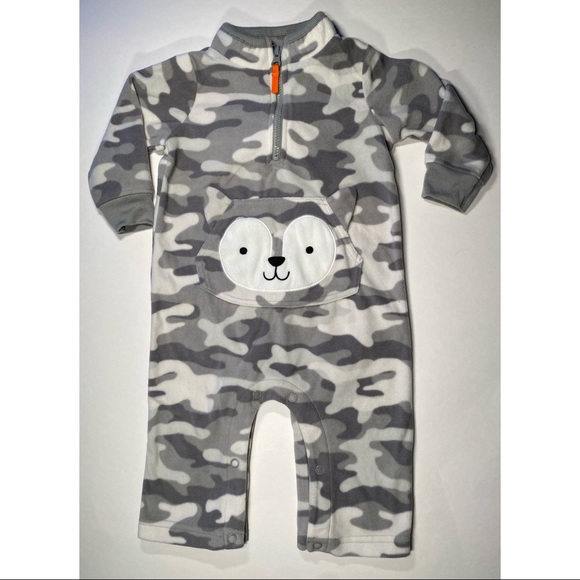 Carter’s Camo Fleece Outfit - Picture 2 of 4
